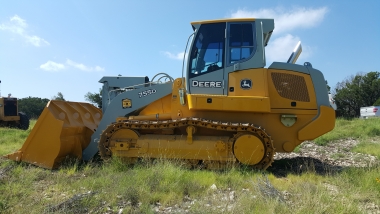 John Deere 755 D Loader 1